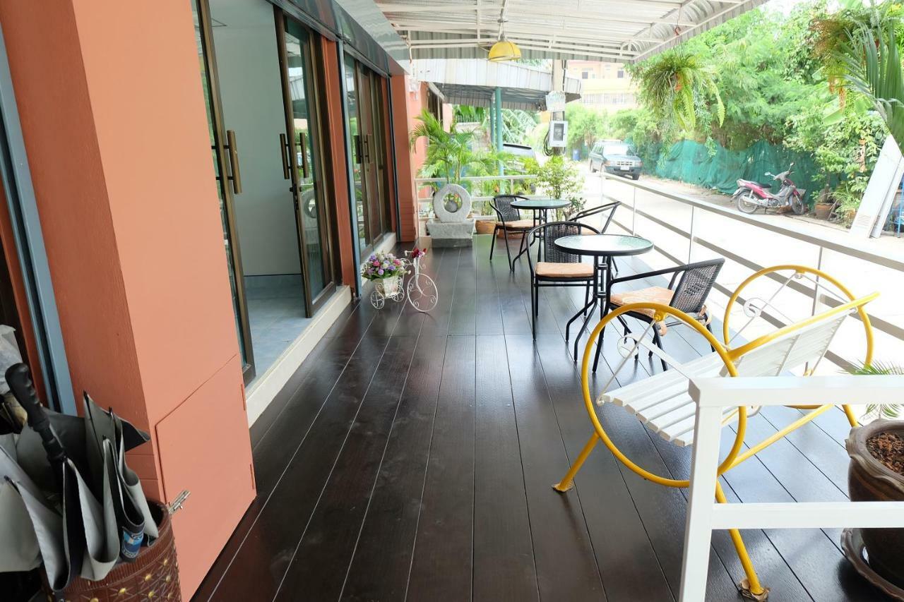 Arm Mansion Bangkok Exterior foto